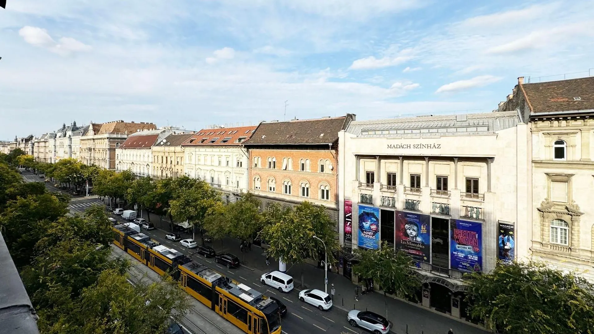 Apartment Luxurious Central Elizabeth Grand Suite W' Sauna Budapest