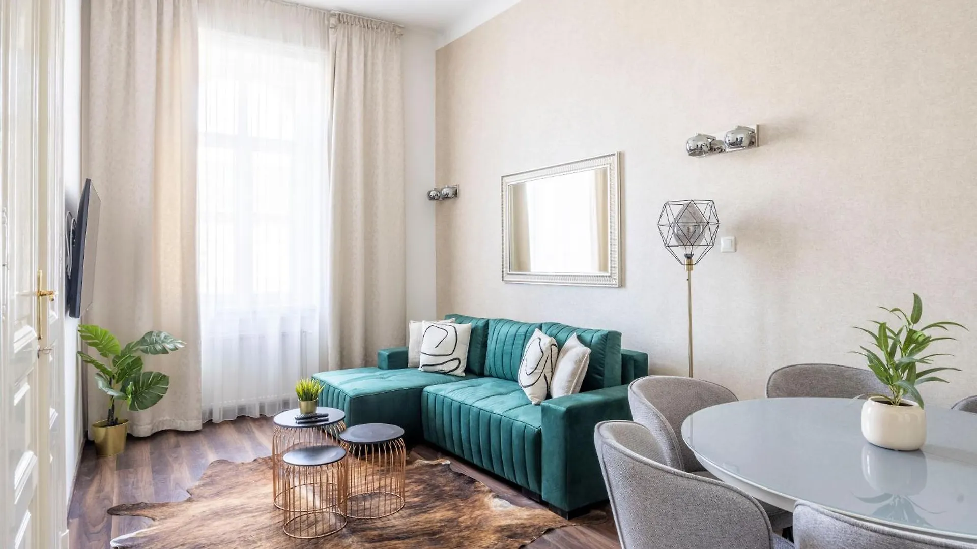 Luxurious Central Elizabeth Grand Suite W' Sauna Budapest